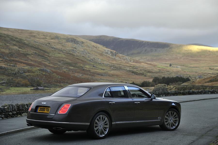  Bentley Mulsanne 2013 года  (фото 20 из 24)
